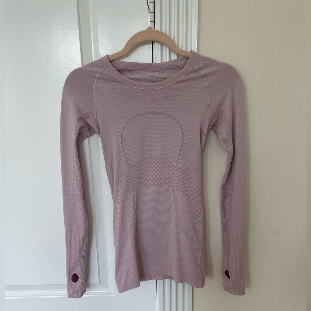 Lululemon Swiftly top - Picture 1 of 2